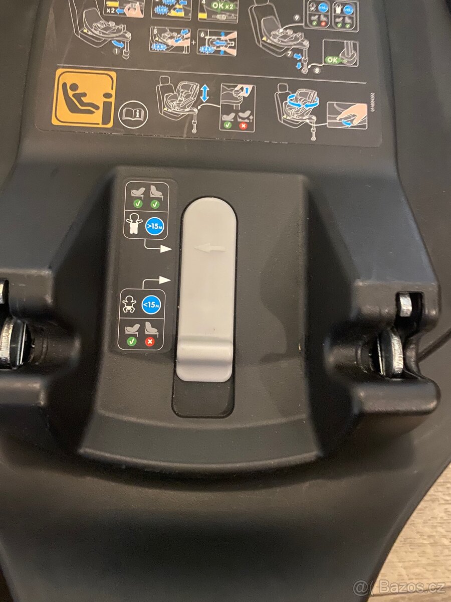 Autosedačka Maxi Cosi Pearl 360 - 4