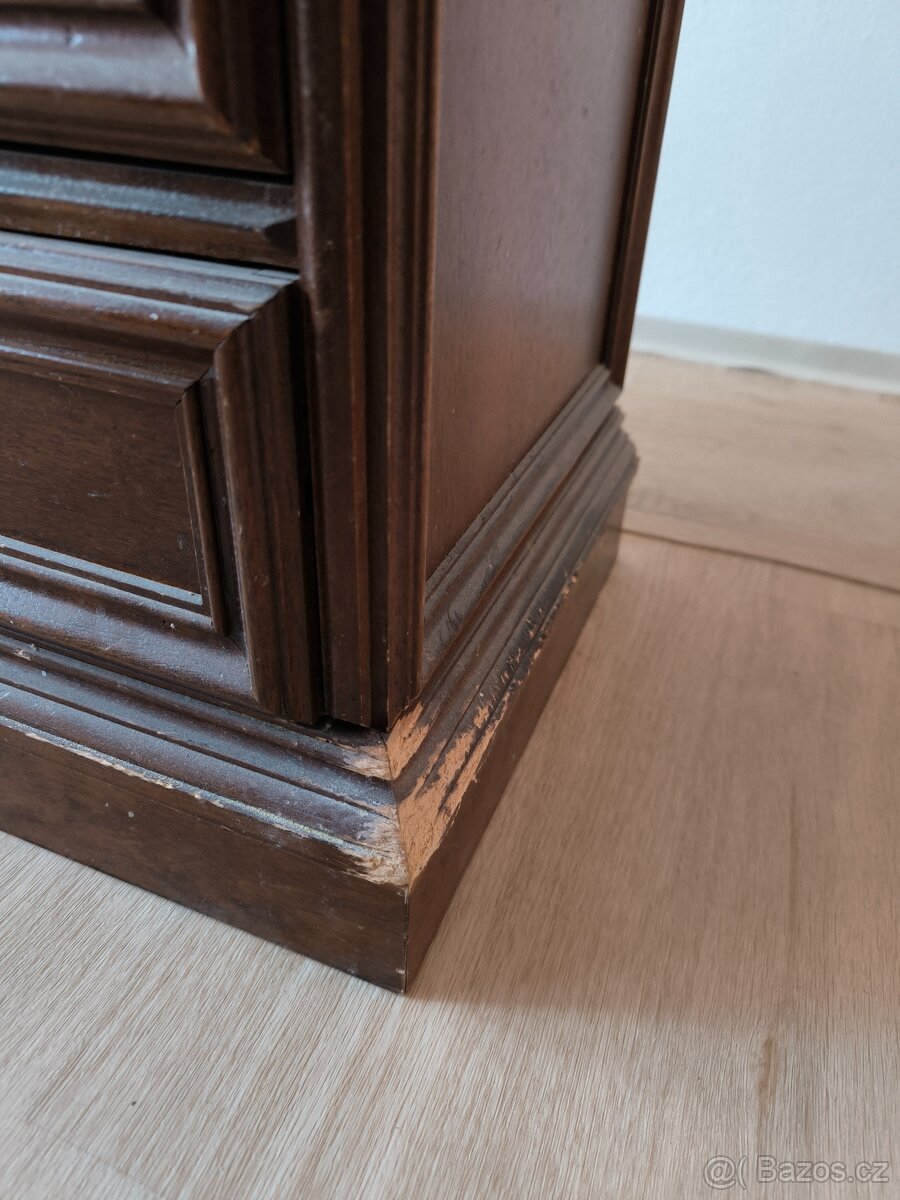 Malá retro komoda - 4