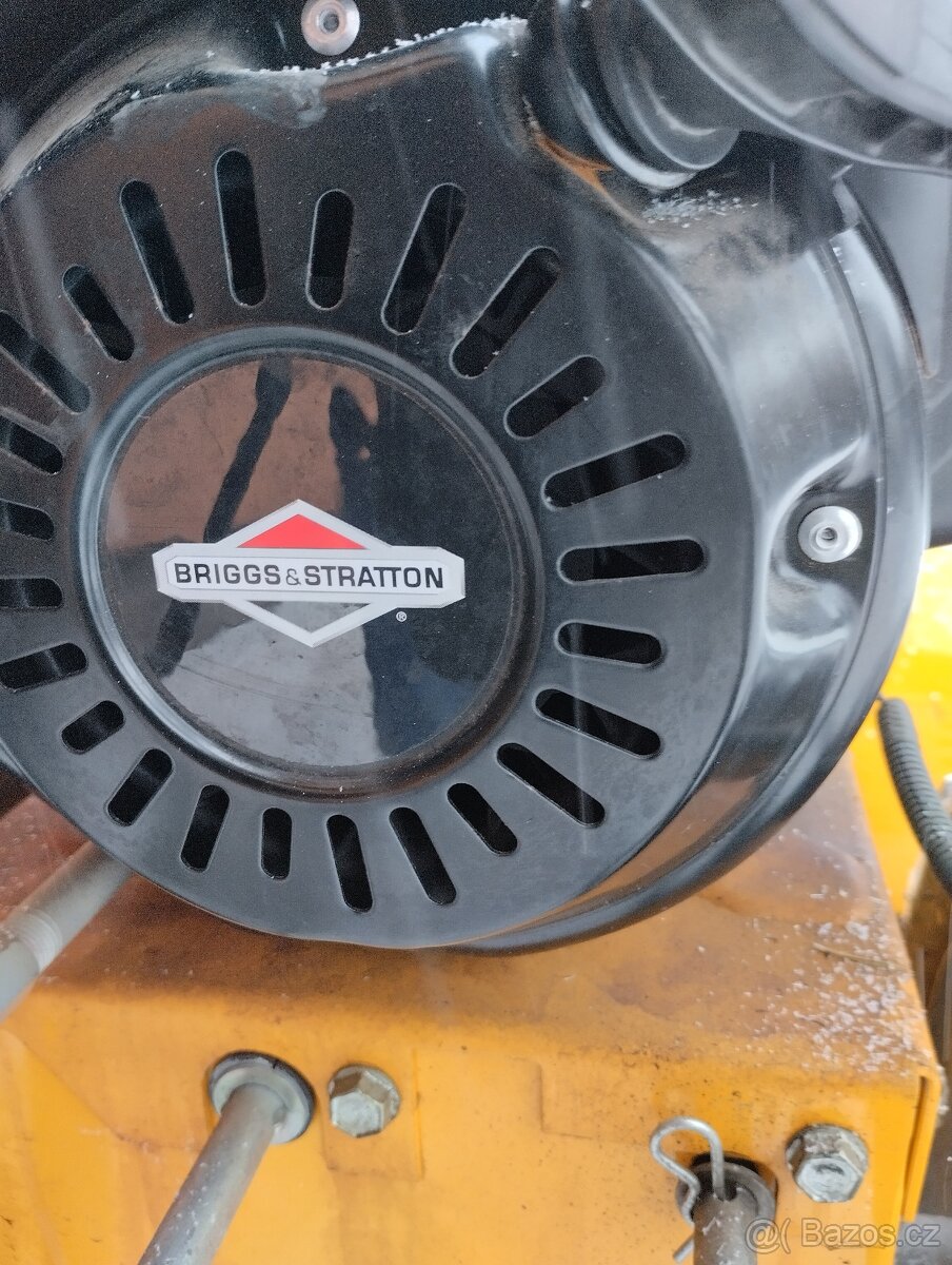 Sněhová fréza STIGA - 4