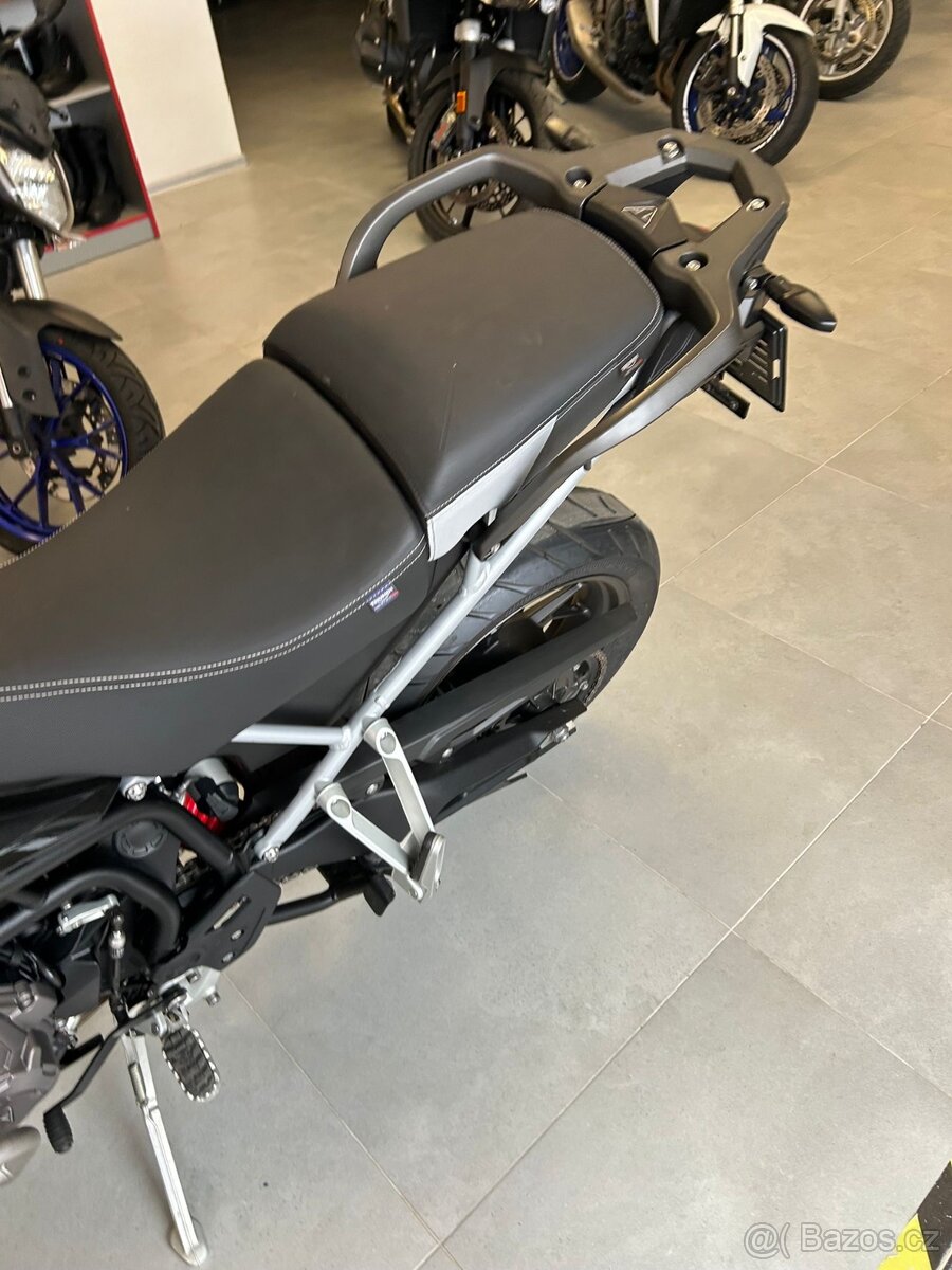 Triumph Tiger 900gt - 4