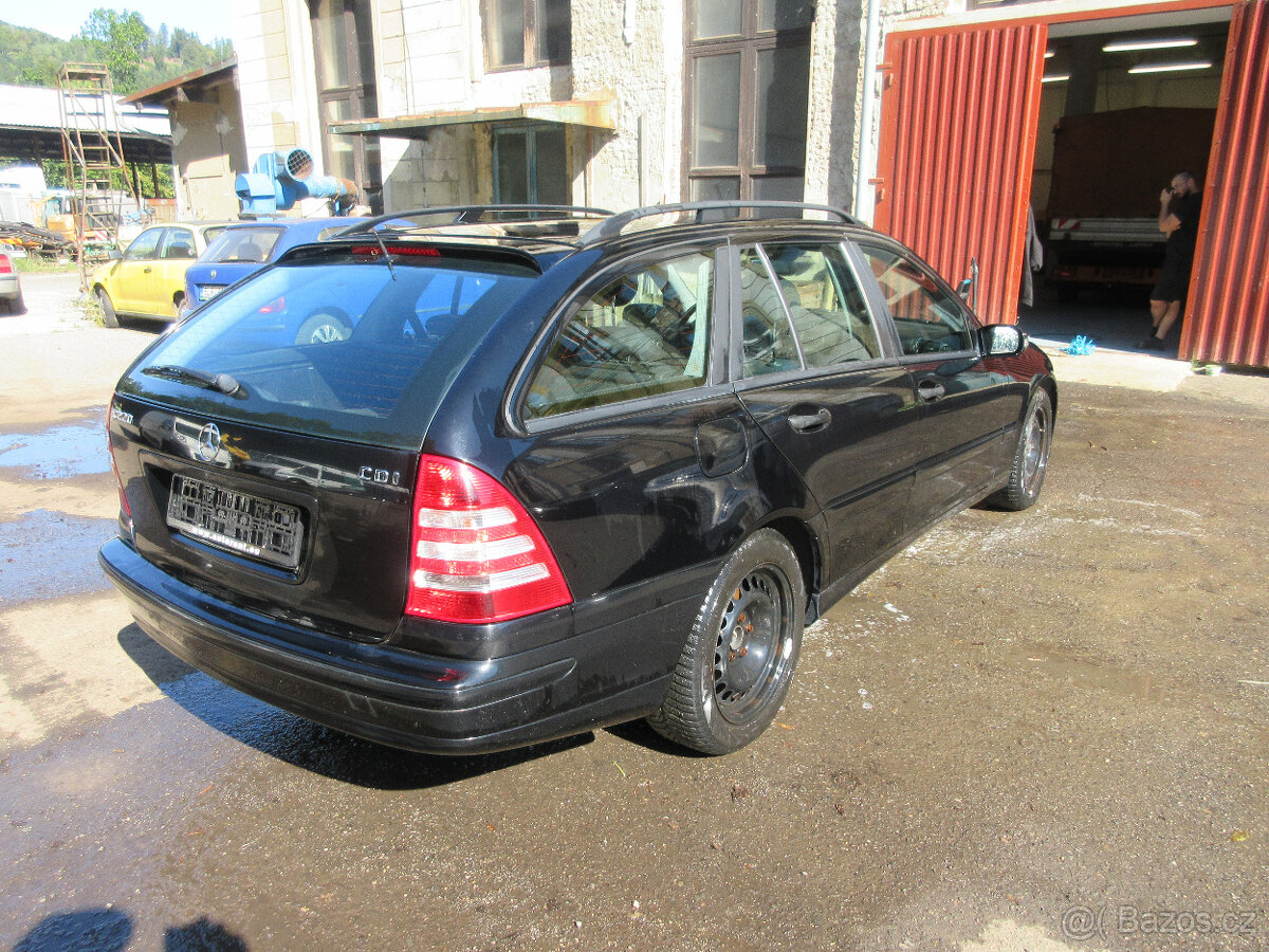 Mercedes 220 cdi combi - 4