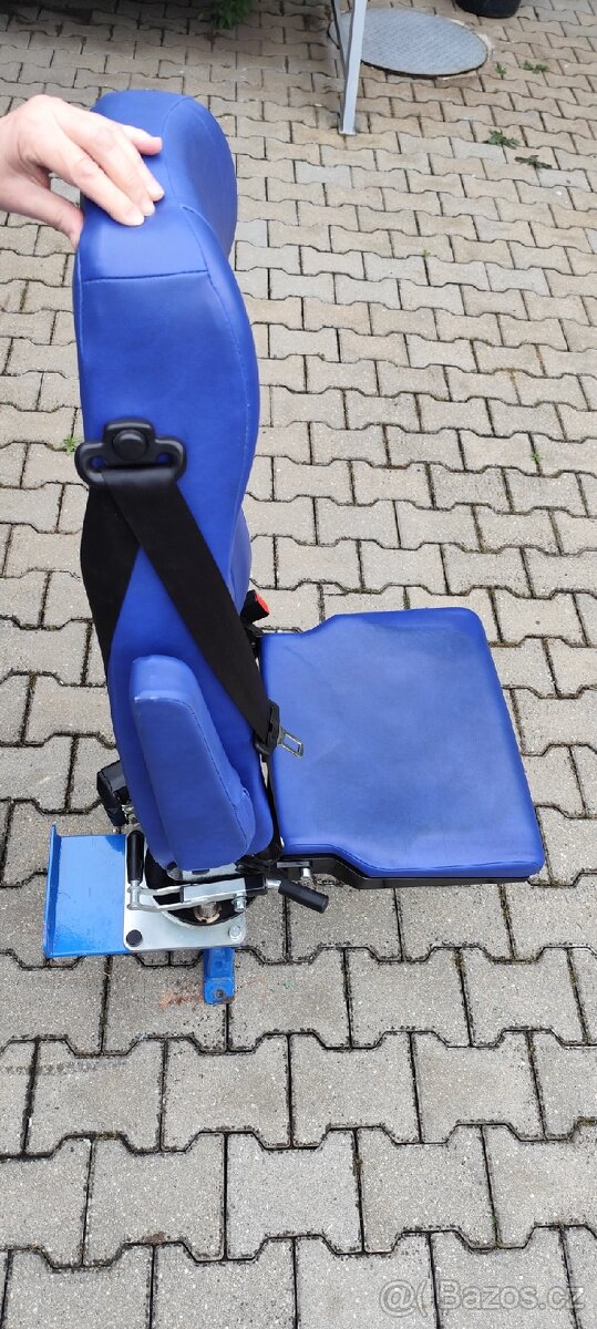 Otočné sedadlo do dodávky, obytné auto - 4