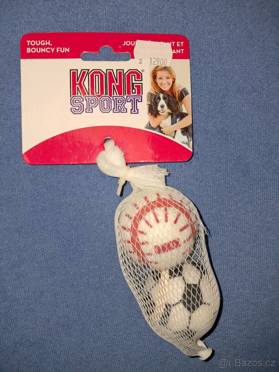 Pelíšky, hračky, zastřihovač s LED,oblečky a kartáče na srst - 4