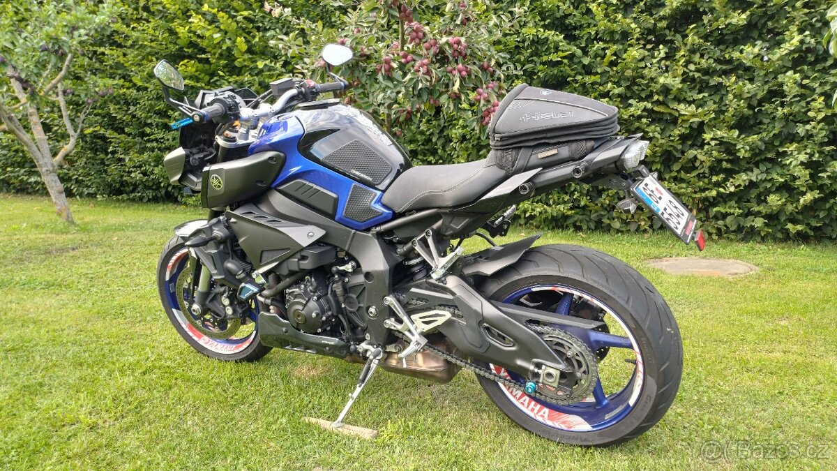 Yamaha MT-10 - 4