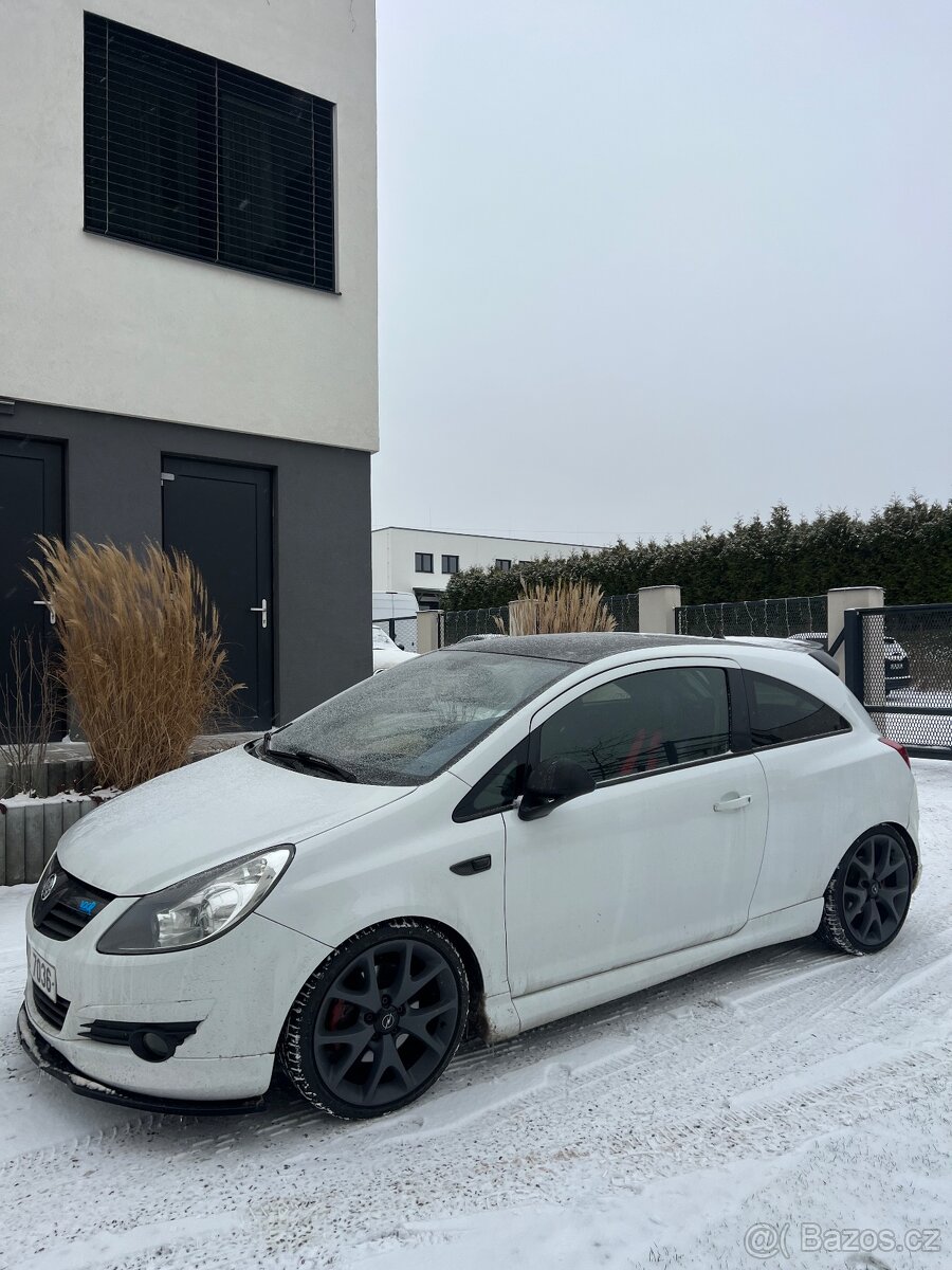 Opel Corsa OPC 1.6T 162kw KOVANÝ MOTOR - 4