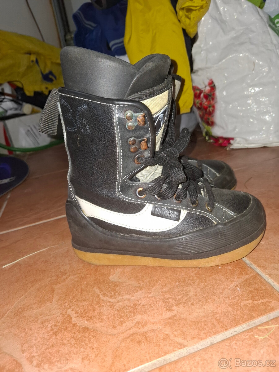 Snowboard 120 cm + Snw. boty cca 21 cm - 4