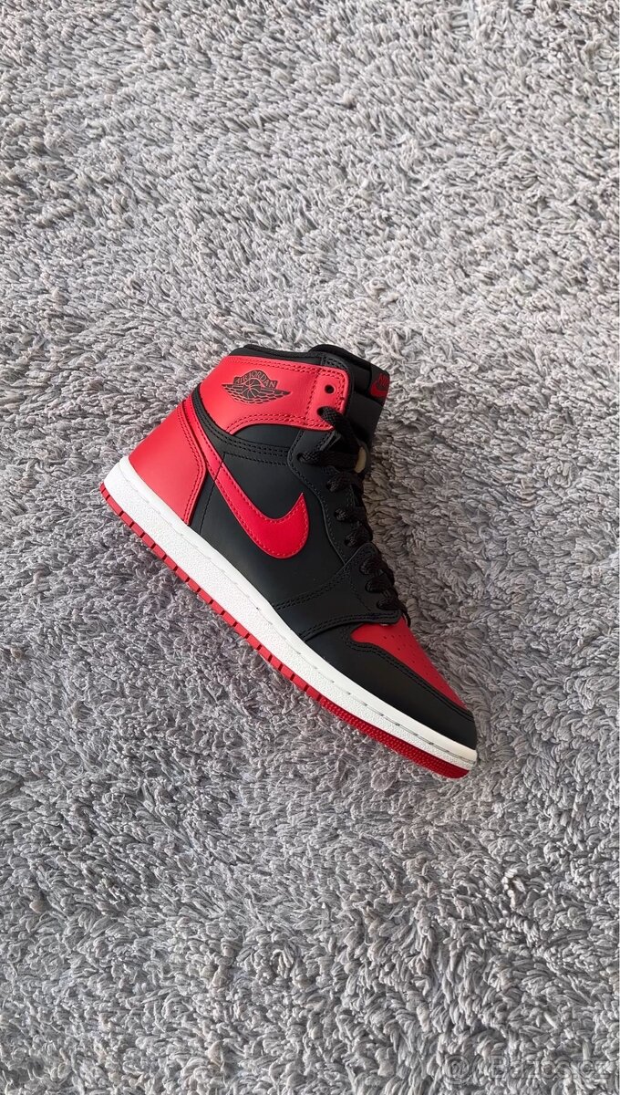 Air Jordan 1 Retro High ‘85 OG Bred 2025 - 4