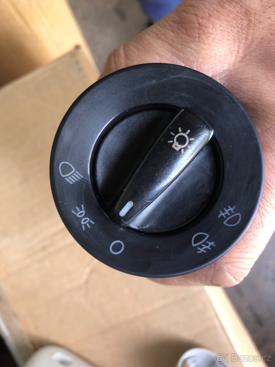 VOLANT AIRBAG ŠKODA OCTAVIA 2 YETI SUPERB - 4