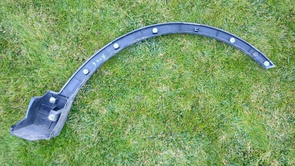 Toyota RAV4 RAV 4 IV 2012 - Lavy predny lem blatnik - 4