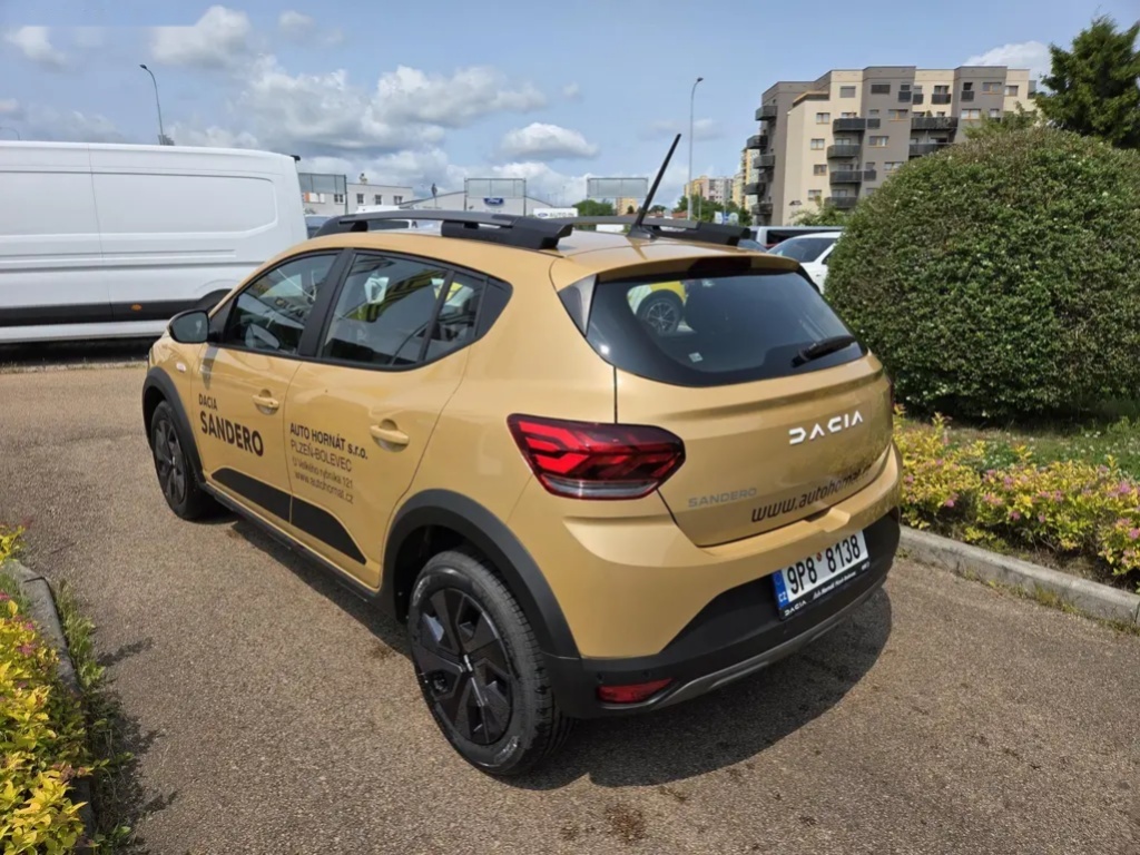 Dacia Sandero, REZERVACE - 4