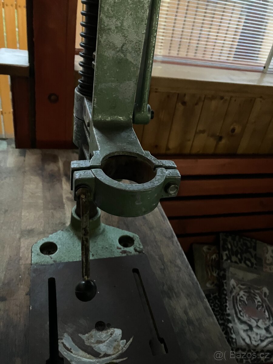 Stojan na vrtačku - 4