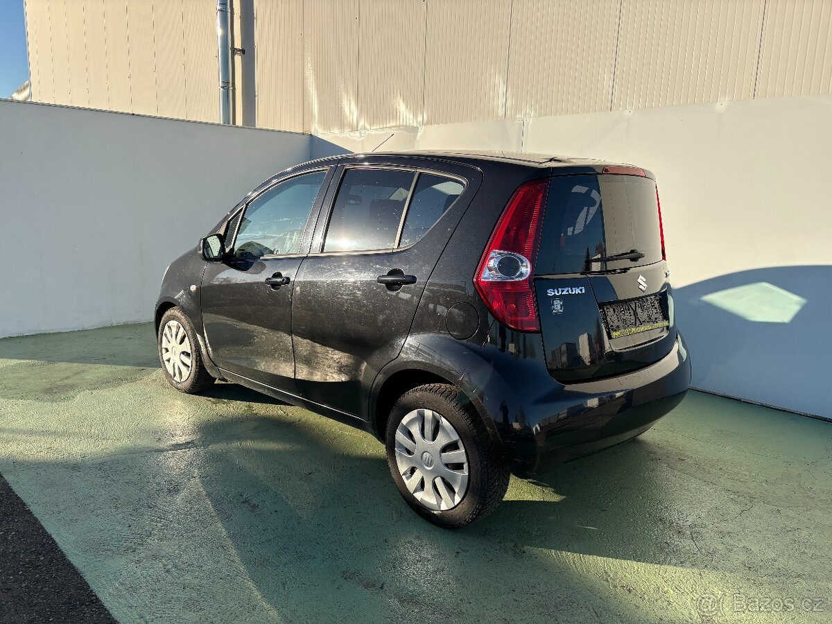 Suzuki Splash 1.0, 48kW, Klima, Výhřevy - 4