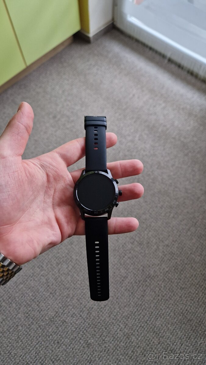 Prodám hodinky a řetízek - 4