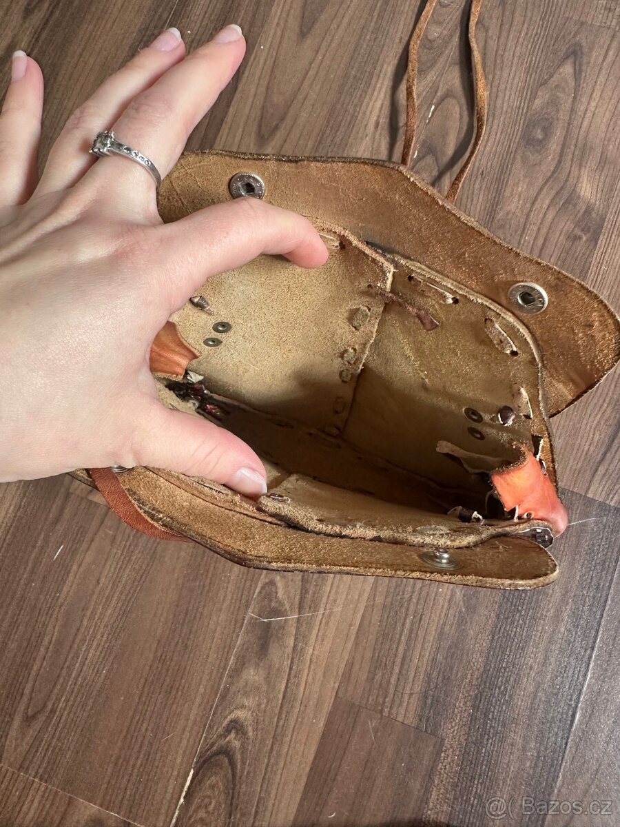 Starožitná kabelka - ruční práce - 4