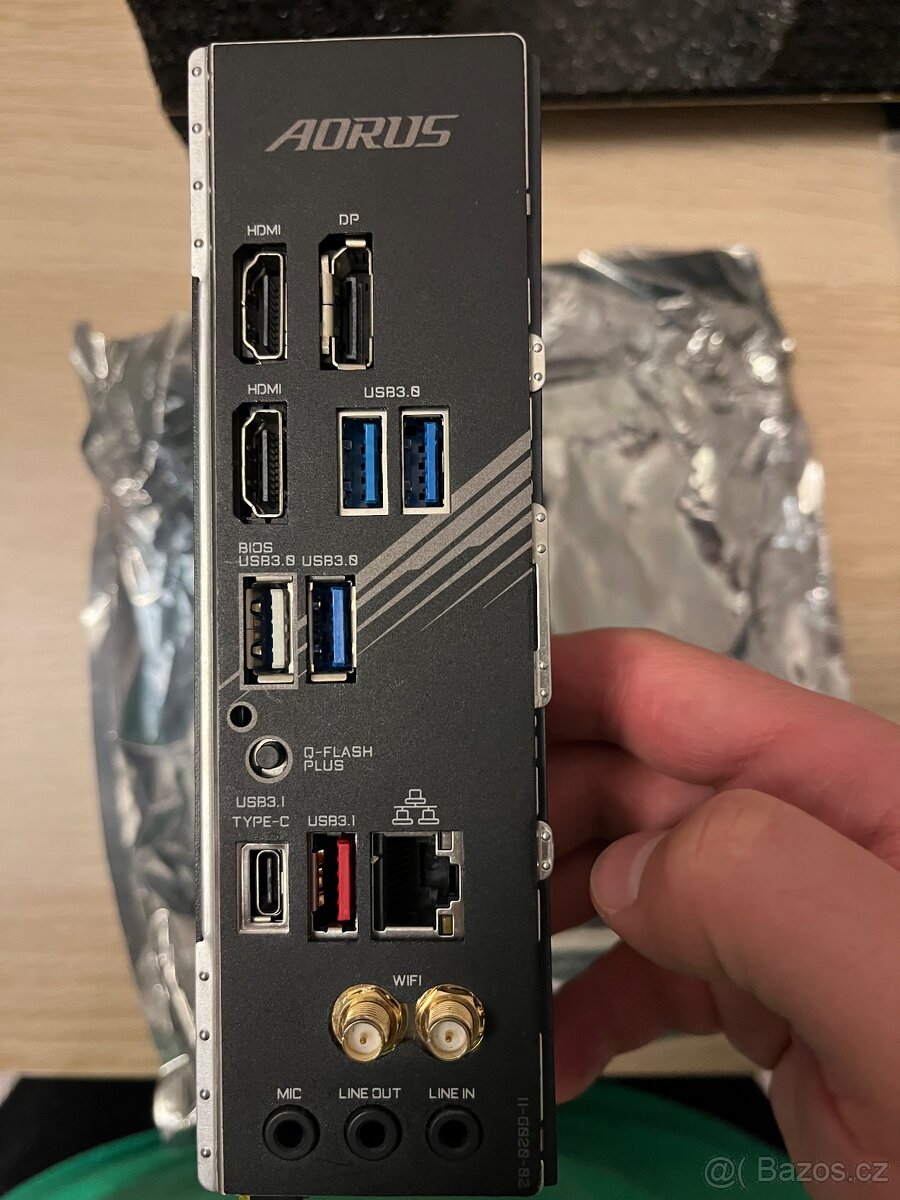 Gigabyte Aorus X570 I Pro Wifi ITX - 4