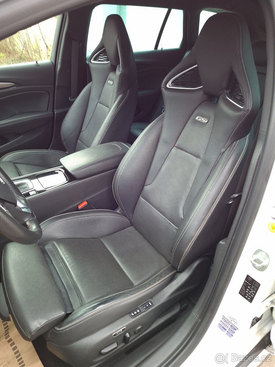 Opel insignia GSI - 4