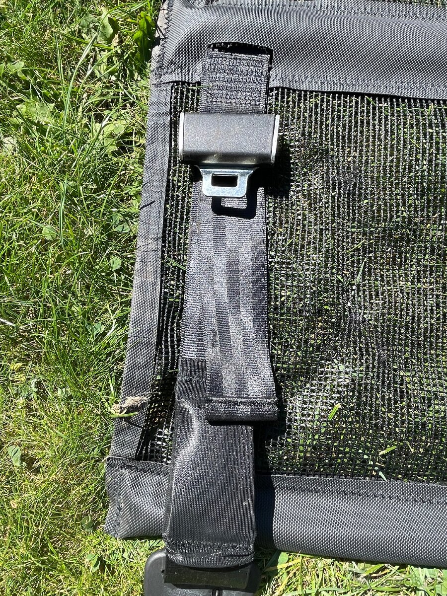 Zástěna do kufru pro Audi Q8 - 4