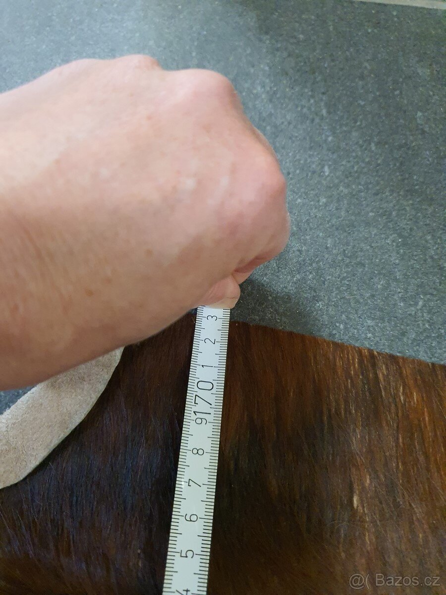 hnědý koberec, pravá hovězí kůže, 169x173cm - 4