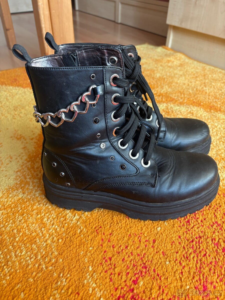 Černé jarní podzimní boty 36 polobotky - 4
