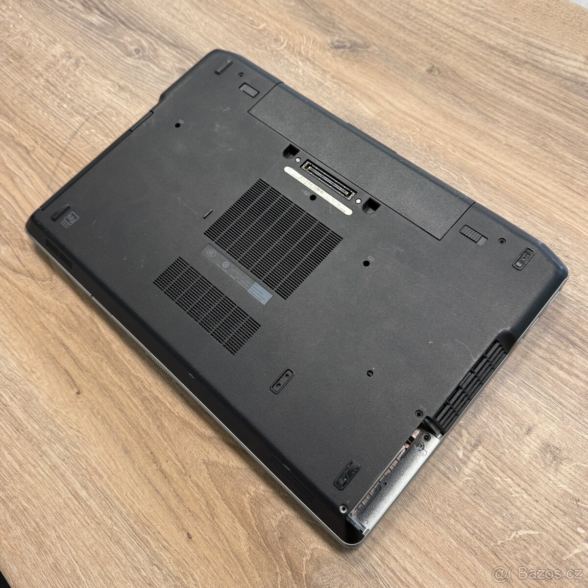 Dell Latitude E6530 na ND - 4