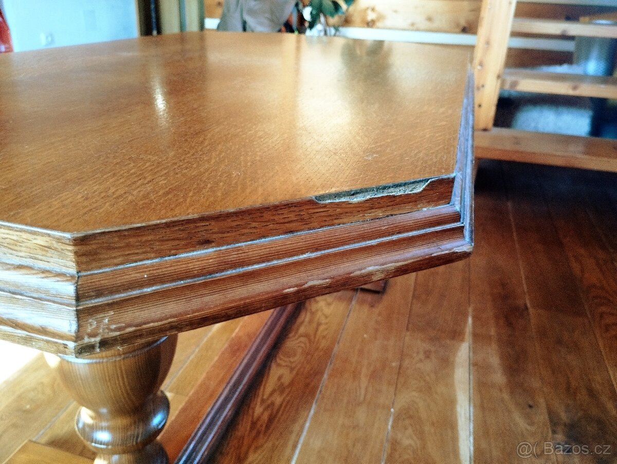 Konferenční stolek - 4