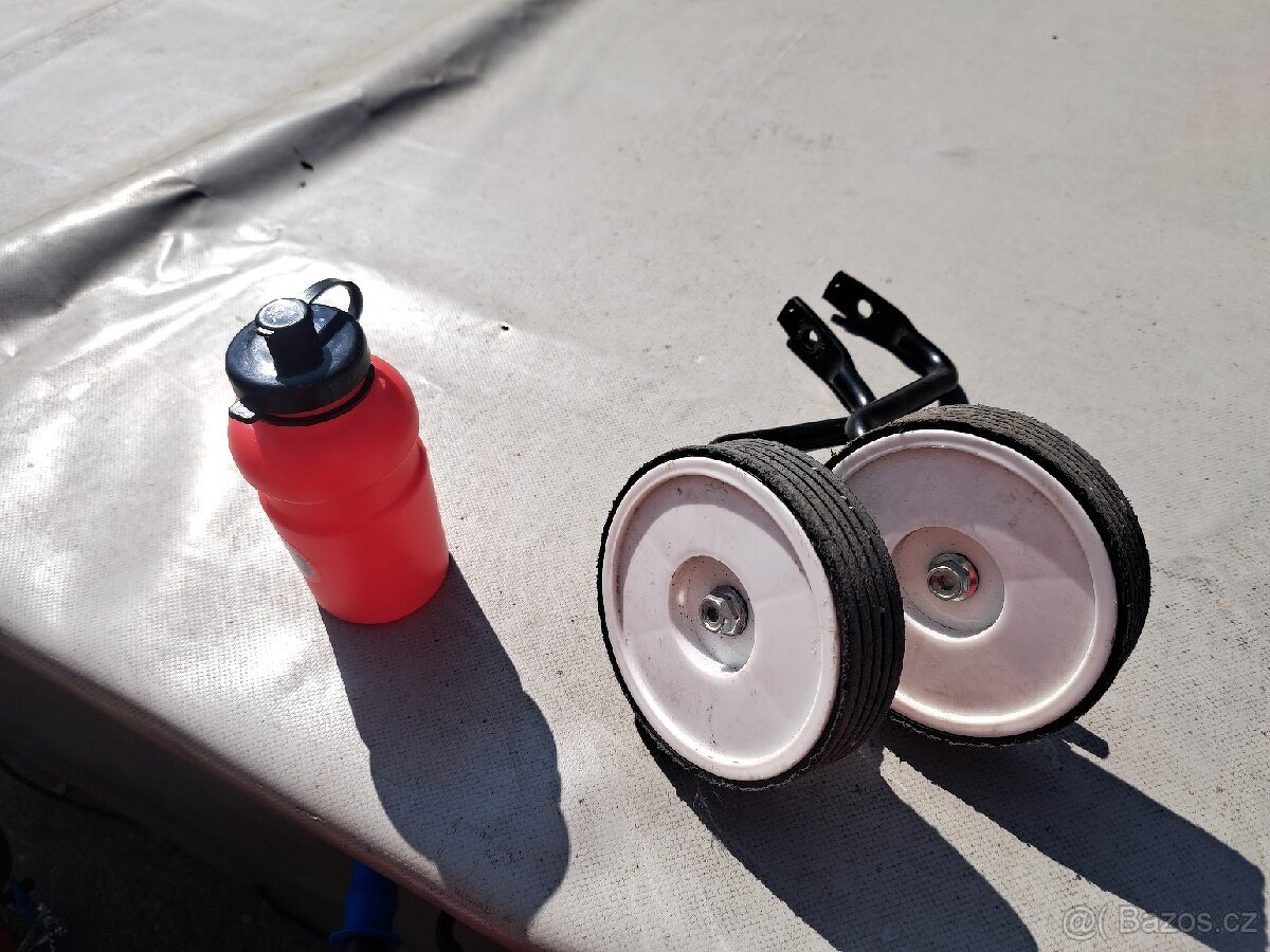 Dětské kolo Avengers
- 4