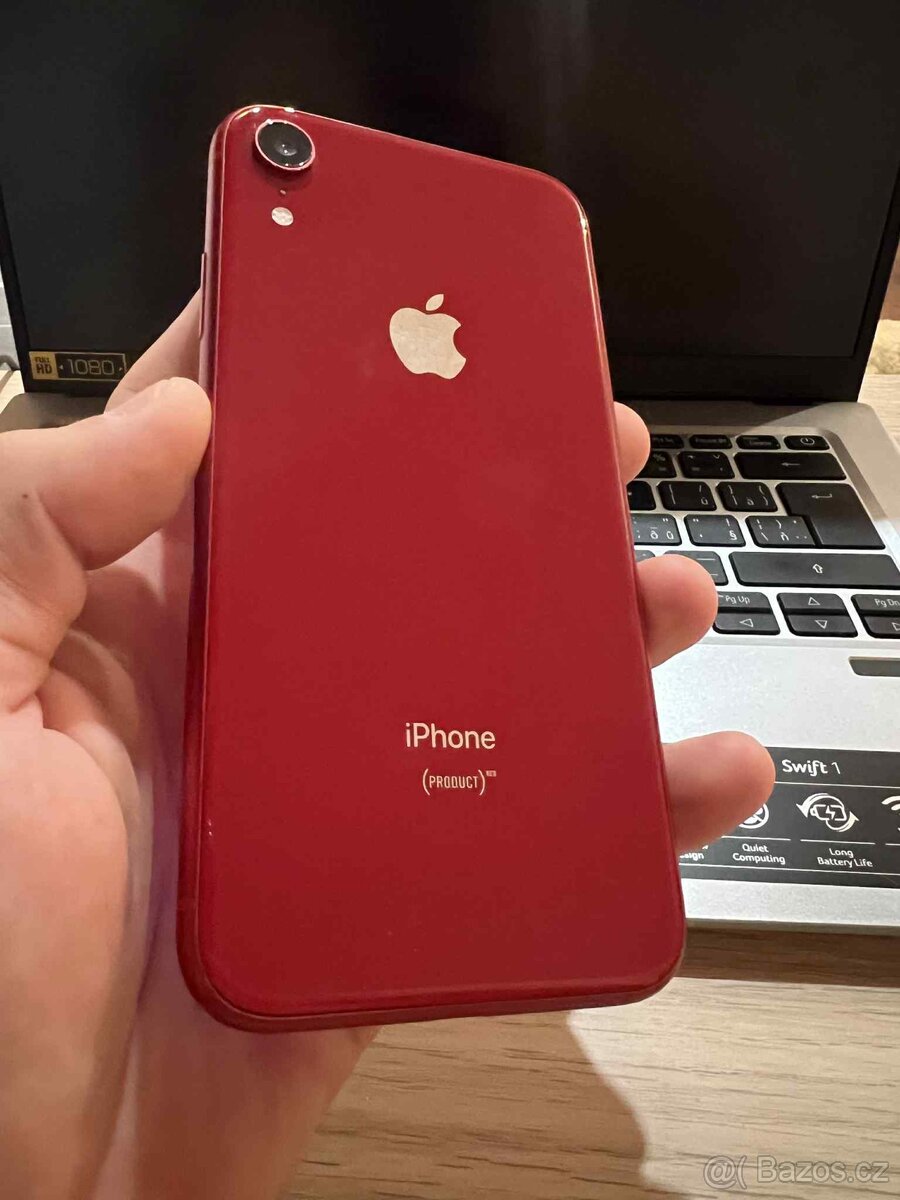 iPhone XR 64GB red + příslušenství - 4