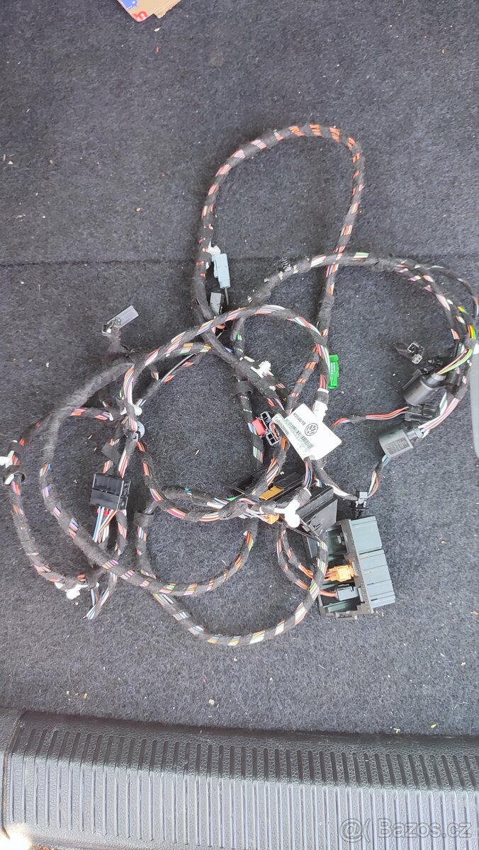 Kabelový svazek pod kameru VW Passat B8 - 4
