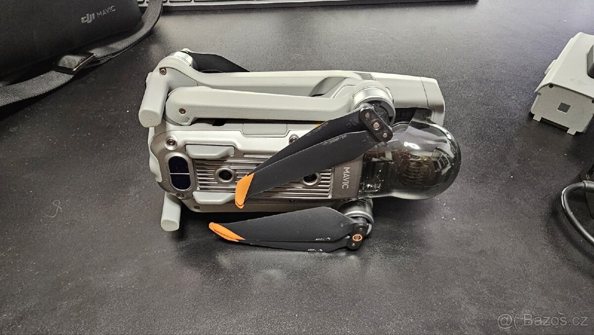 DJI Mavic Air 2 fly more combo - 4