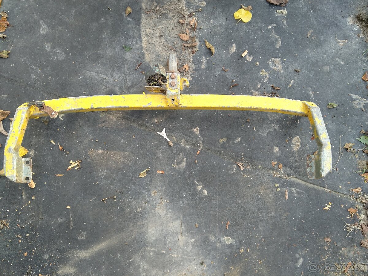 Tažné zařízení pro Škoda 100 - 4