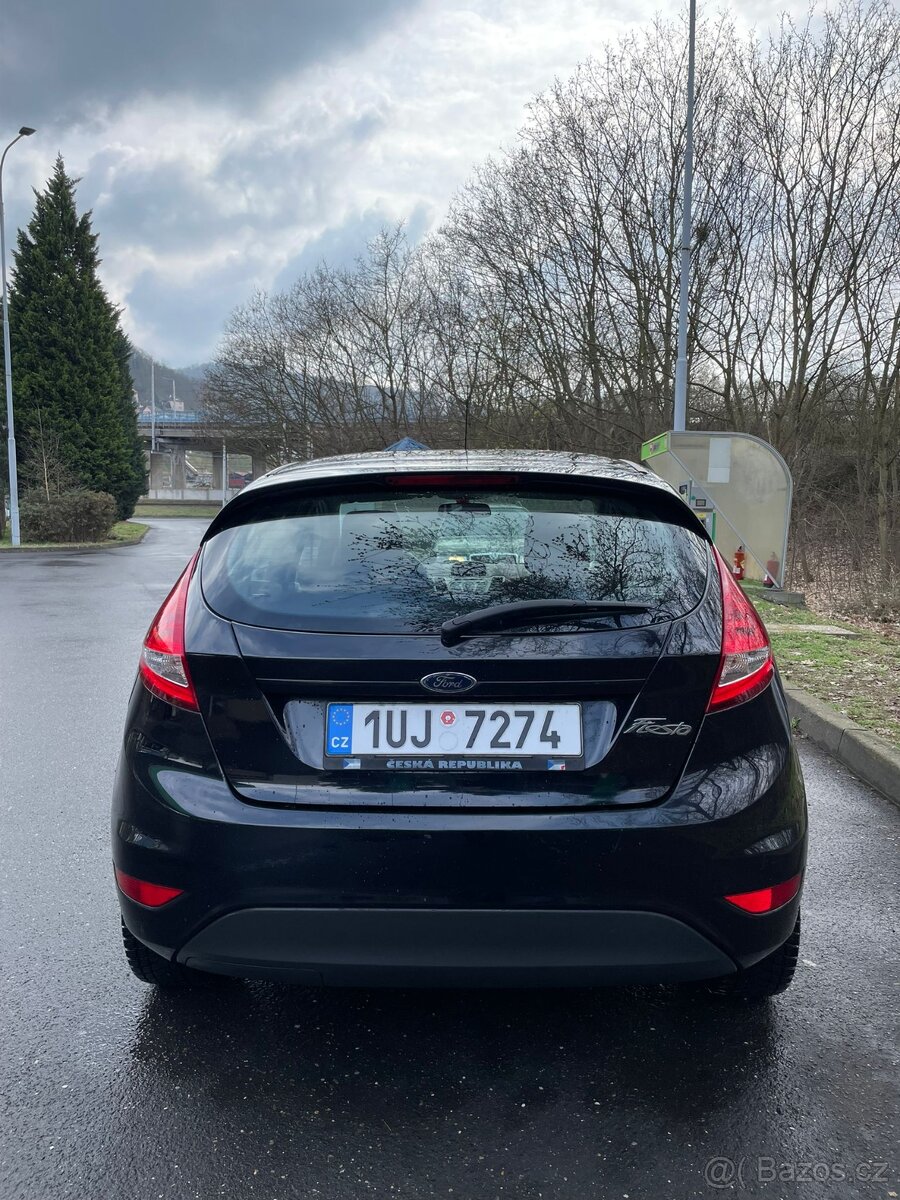 Prodám Ford Fiesta - 4