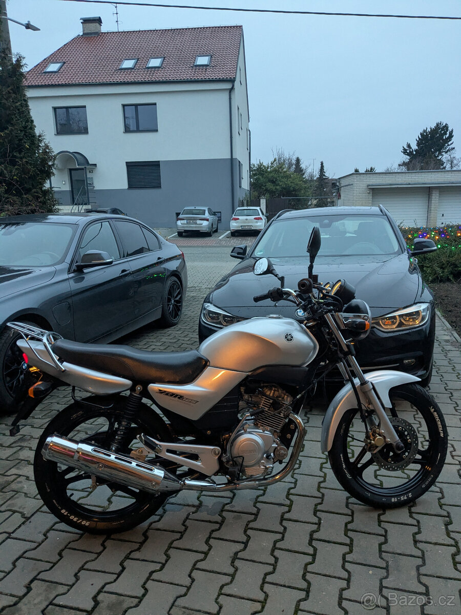 Yamaha ybr125 - 4