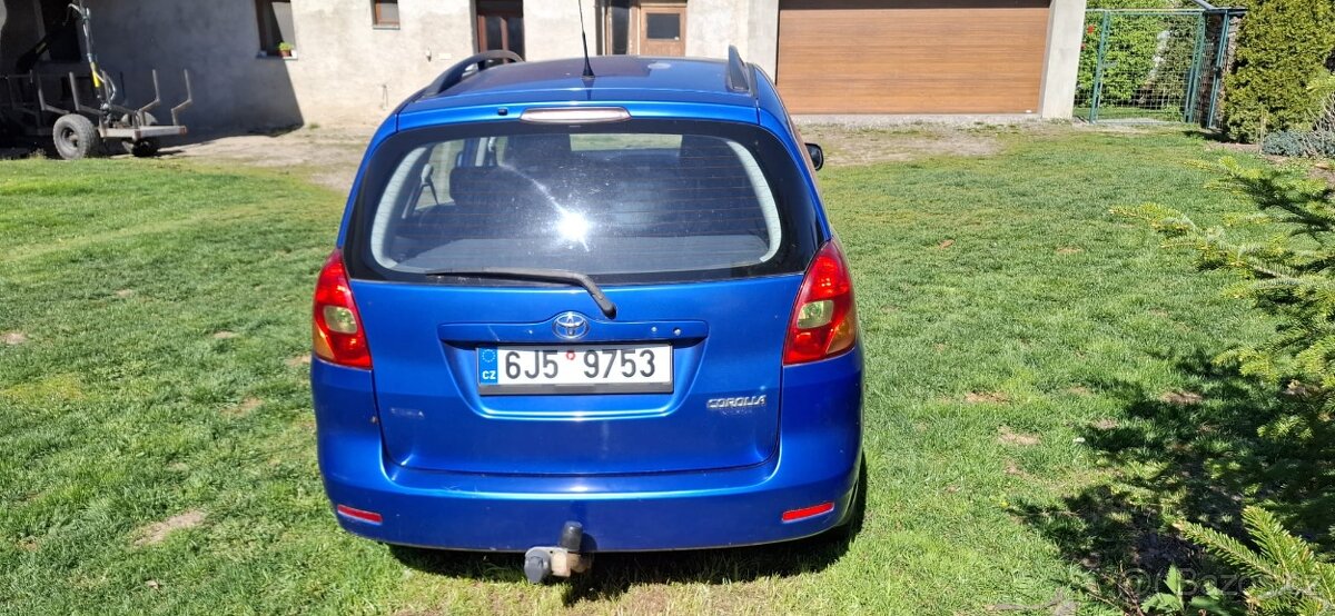 Toyota Corolla Verso - 4