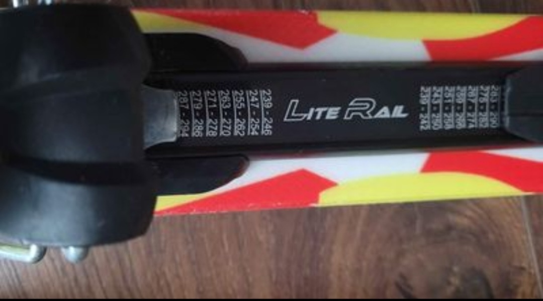 Lyže HEAD Supershape L117 - 4