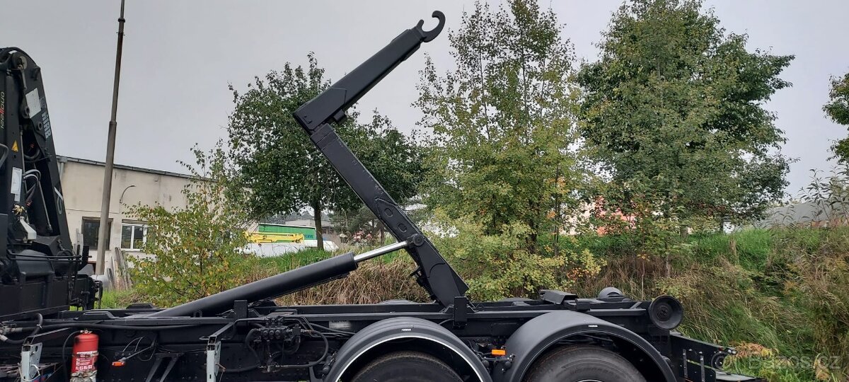 Nosič kontejnerů MAN F2000 TYP 26 314 s jeřábem - 4