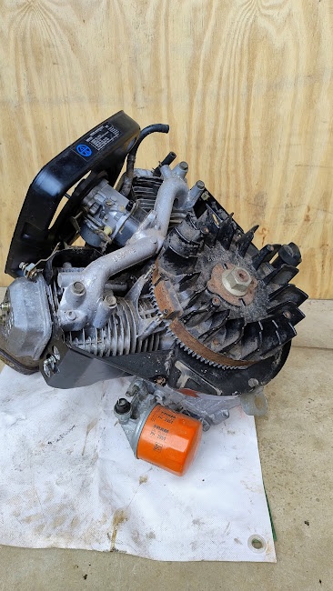 Briggs stratton vanguard, motor do sekačky, traktůrku - 4