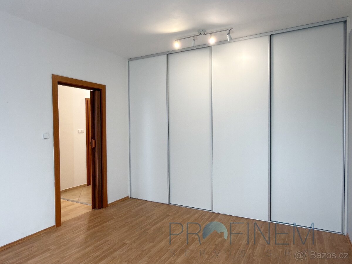 Pronájem světlého bytu 1+1 37 m² Ústí nad Orlicí - 4