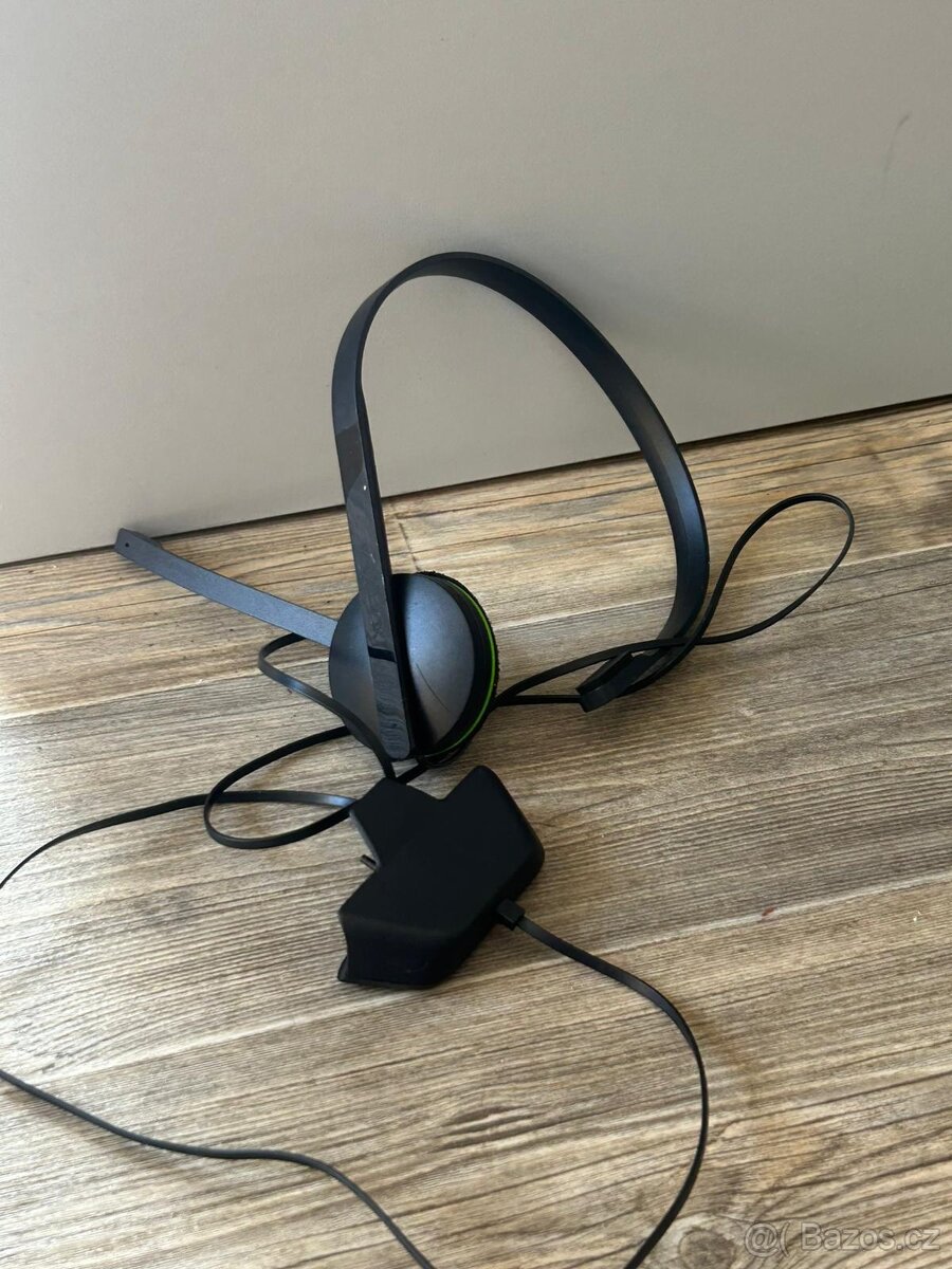 Xbox One + Kinect senzor+ovladač+sluchatka - 4