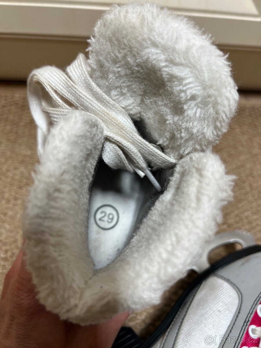 Dívčí brusle 26 - 4