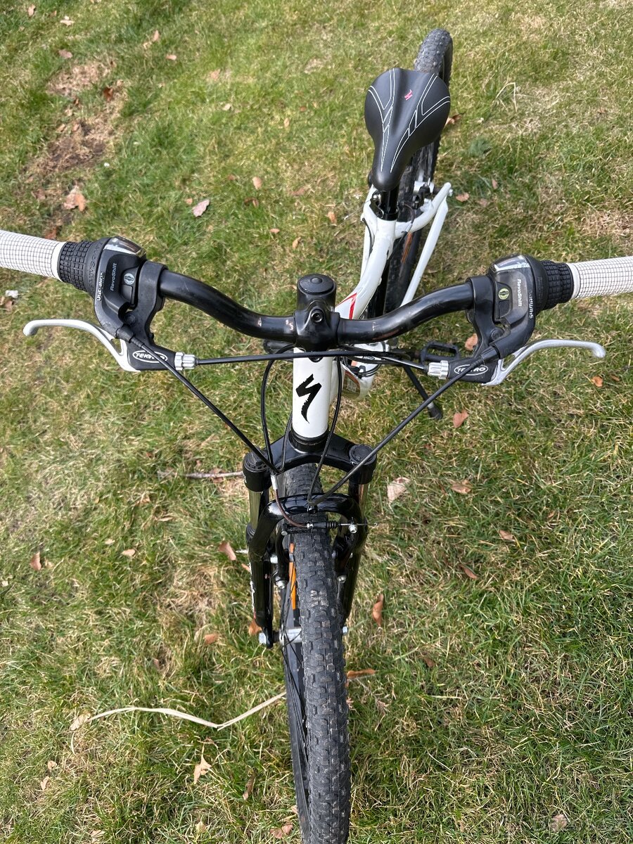 Dívčí horské kolo SPECIALIZED - 4
