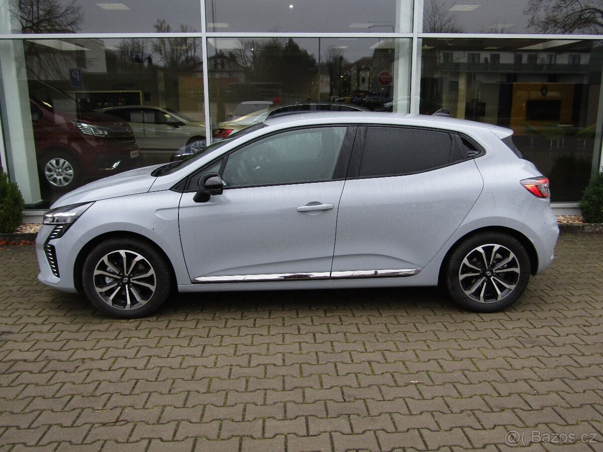 Renault Clio V E-Tech full hybrid 105 kW/145k Techno - 4