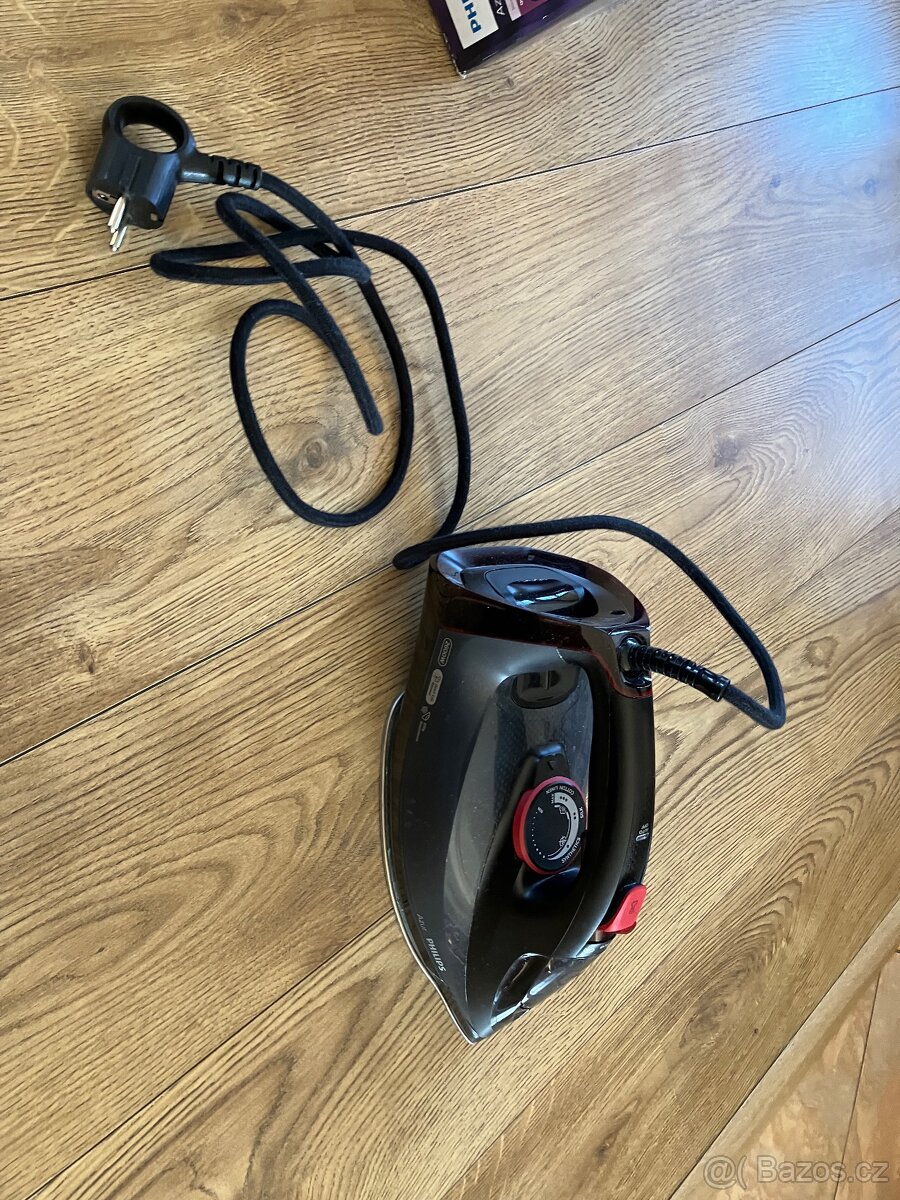 Žehlička Philips Azur 2600W - 4