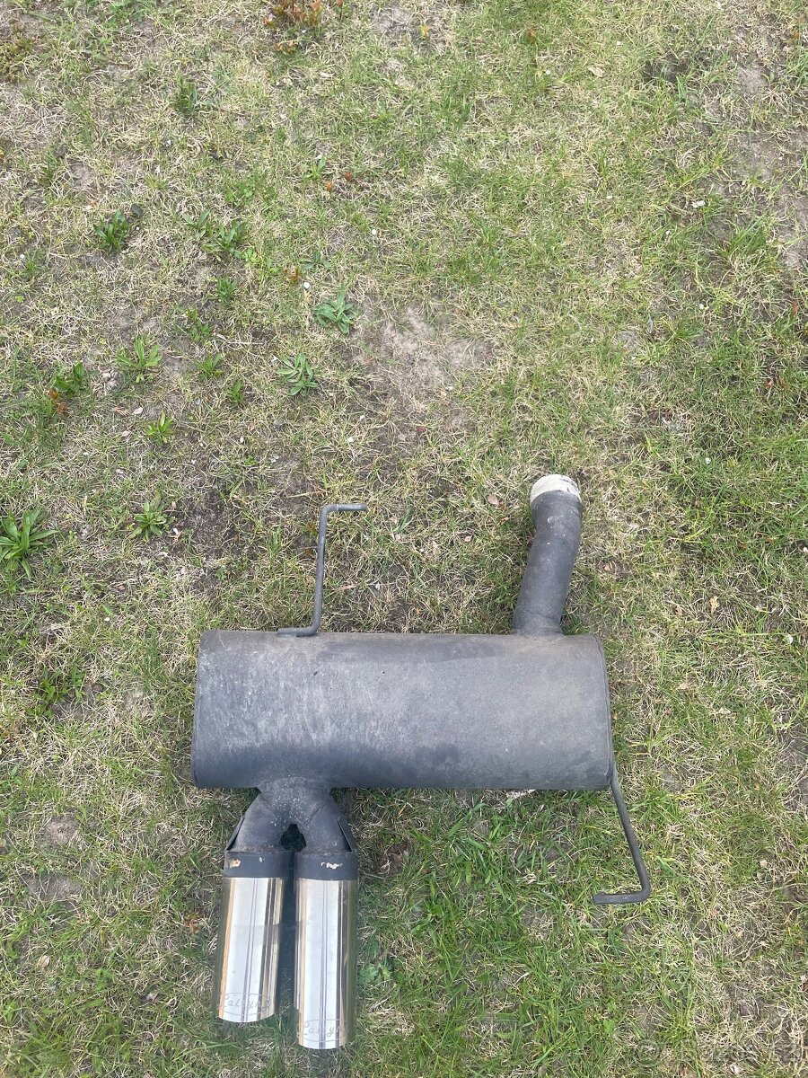 Laděný výfuk e92 e93 - 4