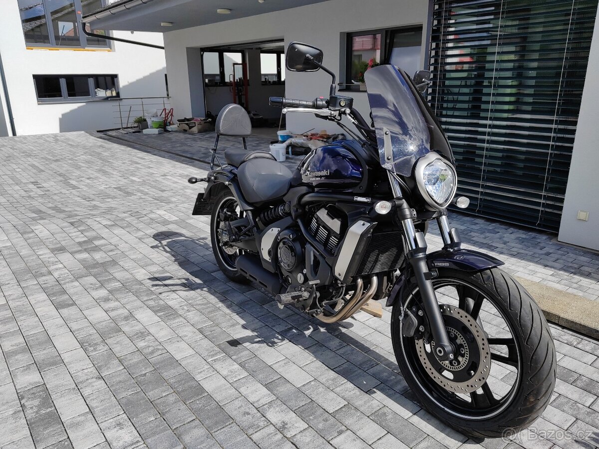 Kawasaki Vulcan S - 4