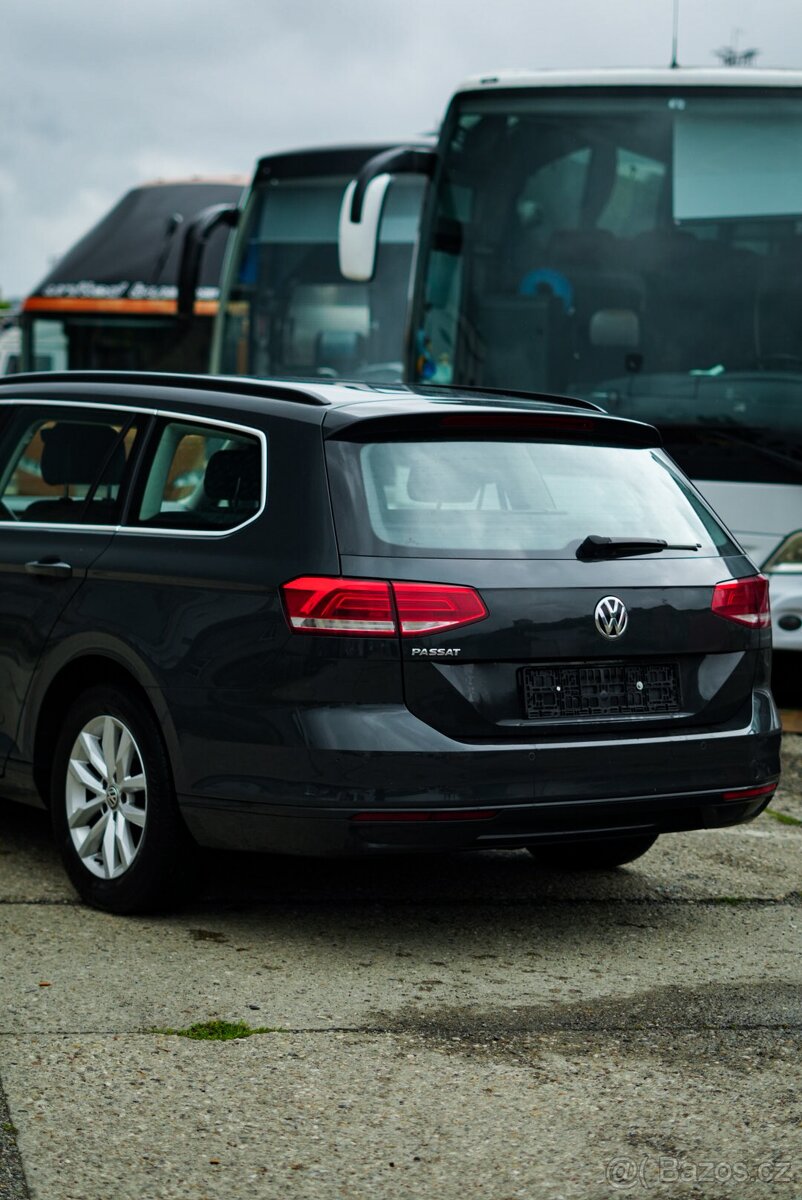 VW Passat B8 1.6 manuál - 4