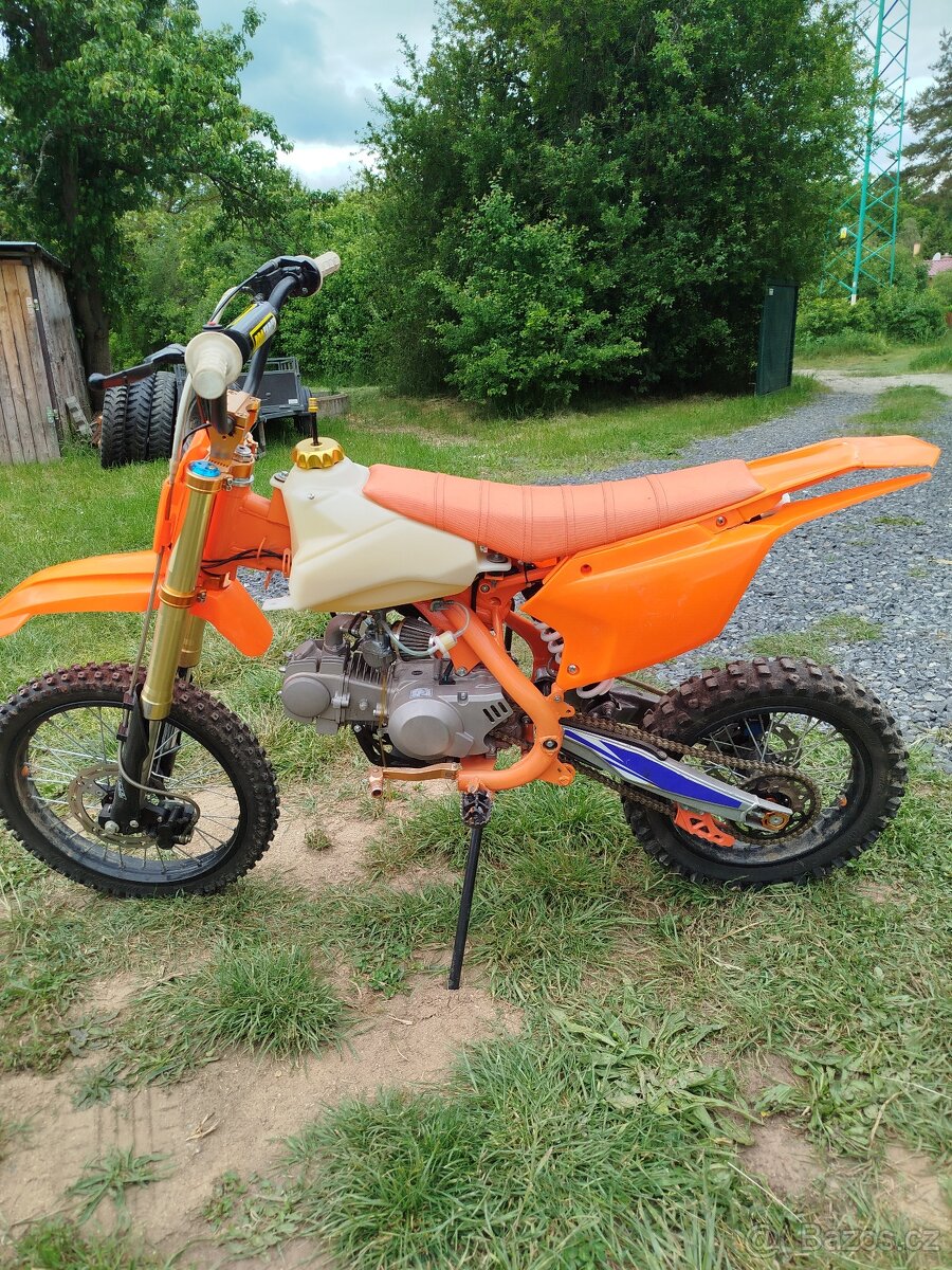 Motorka pitbike 125