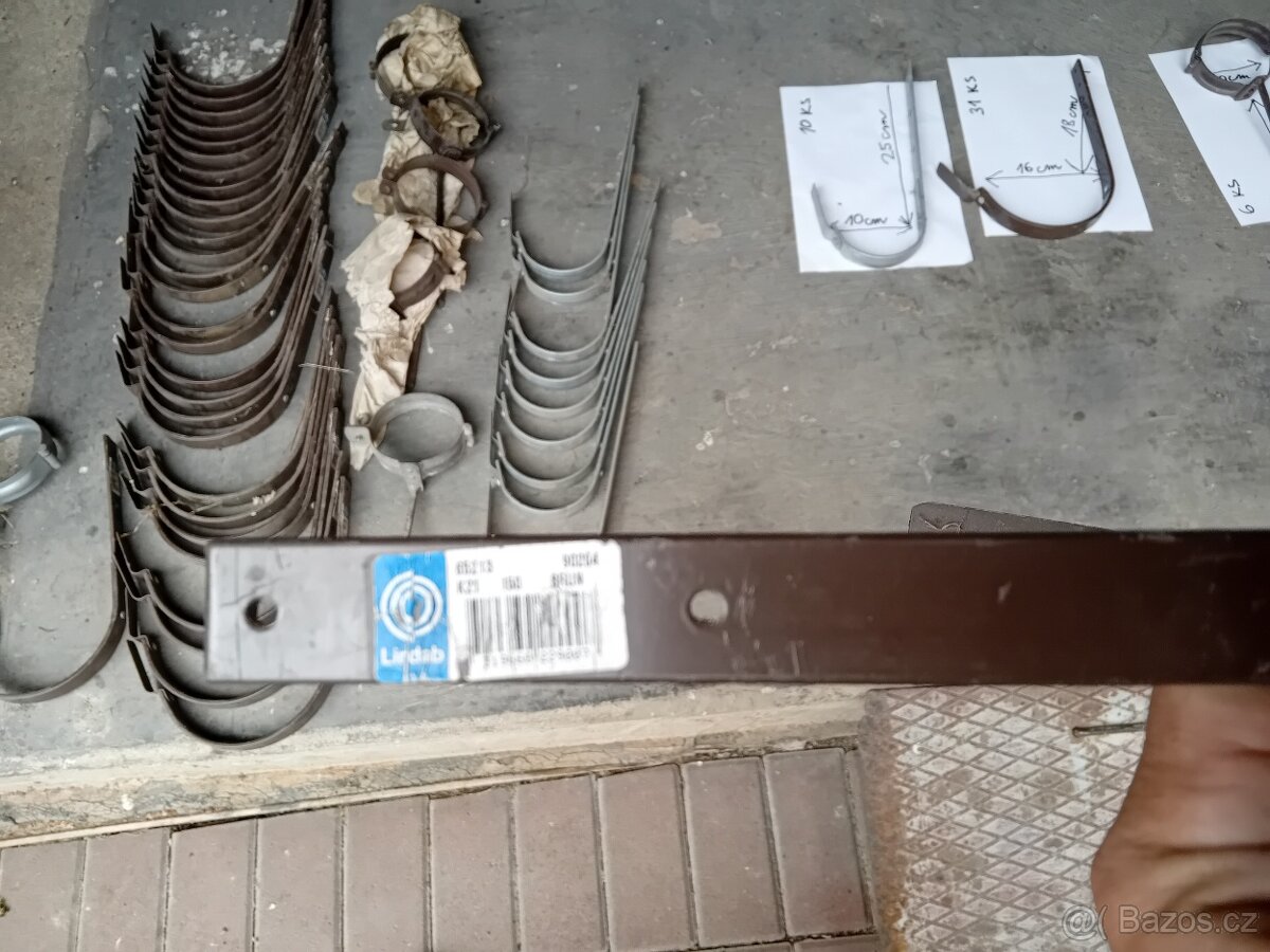 Žlabový Hák pozink - 4