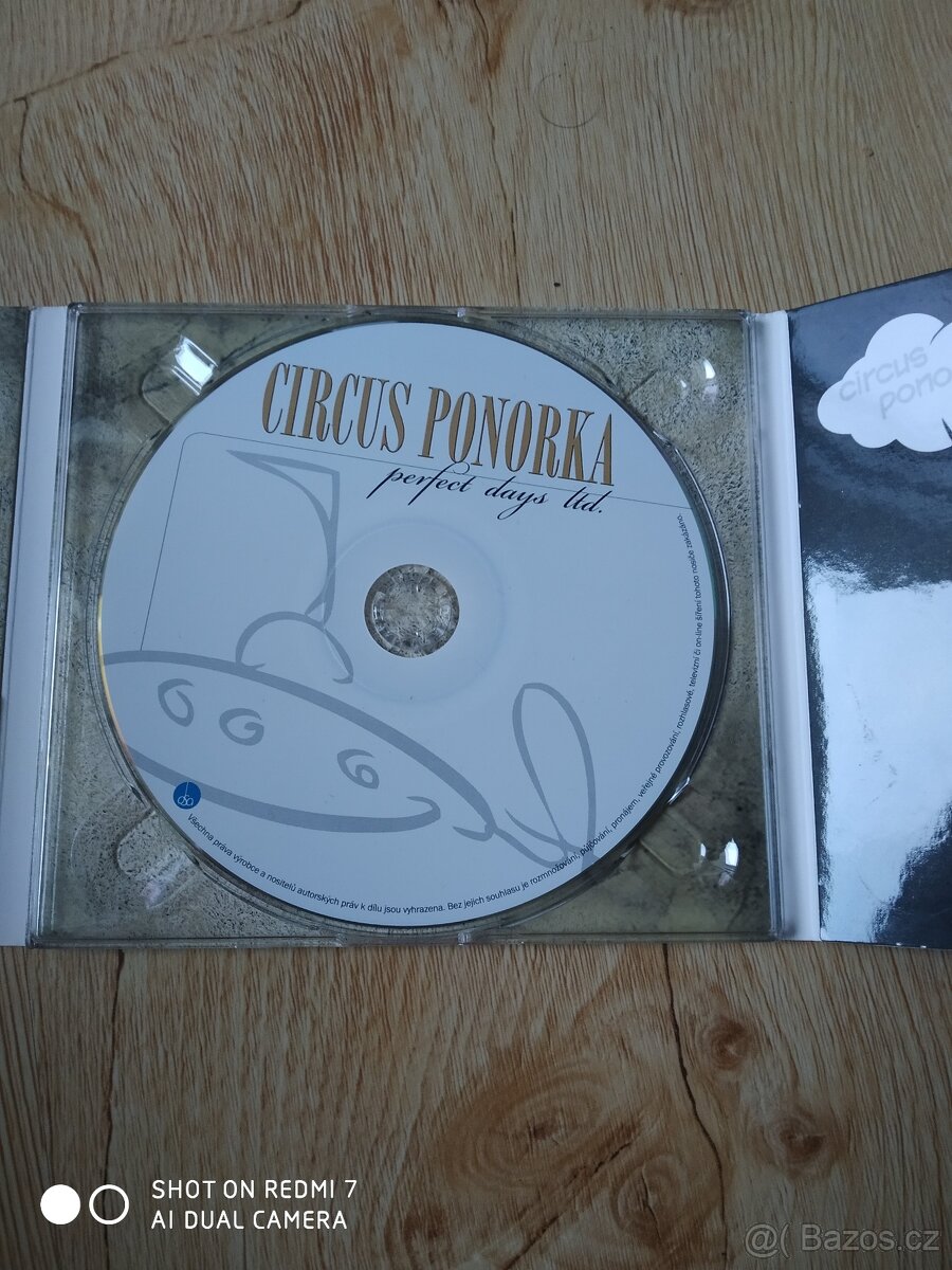 Circus Ponorka Perfect Days Ltd(Podpis) - 4