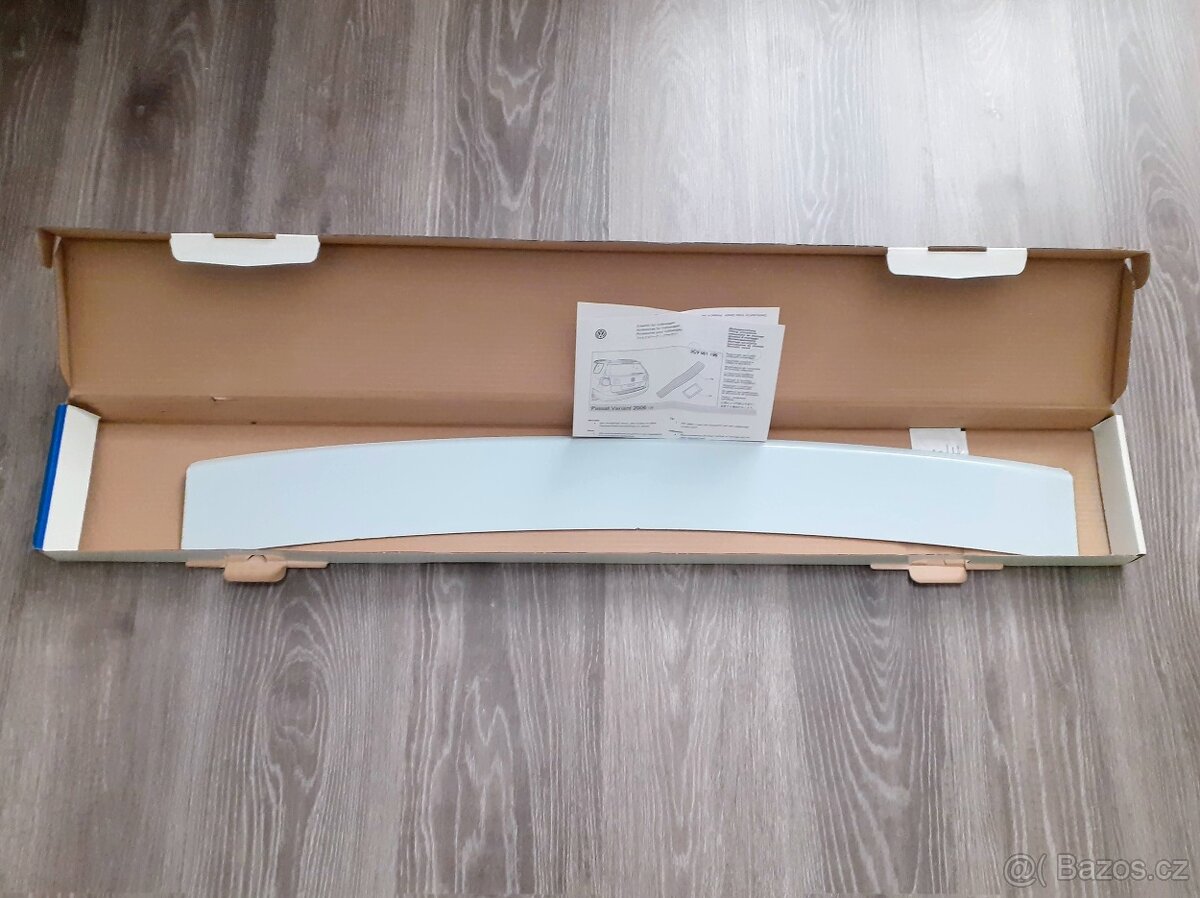 Ochranná lišta zadního nárazníku Vw Passat Variant 3C9 - 4