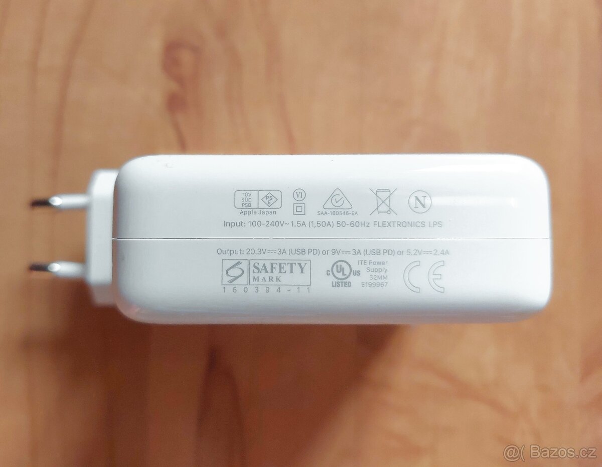 Apple A1718 USB-C nabíječka 61W - 4
